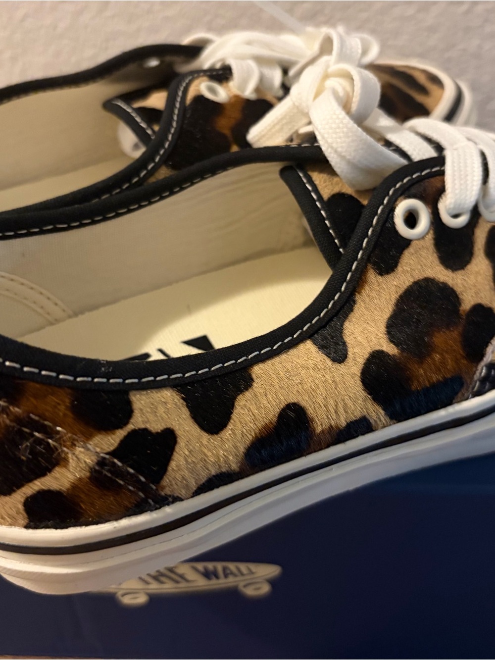 Leopard Vans LX Authentic 44
Pony Hair - Picture 9 of 14